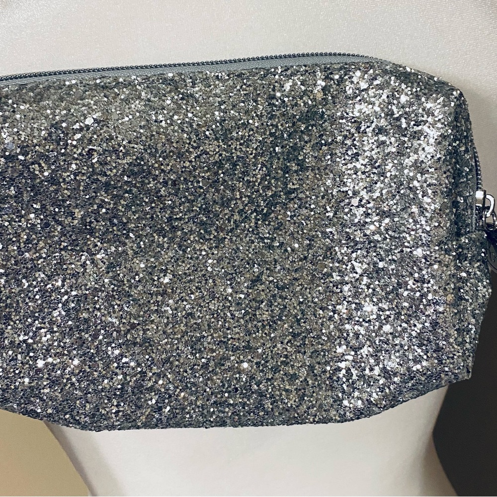 NWOT BH COSMETICS Silver Glitter Makeup Bag